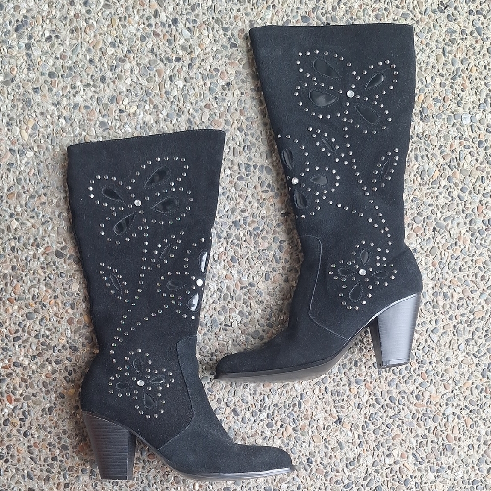 Y2k Colin Stuart Black Suede Studded Flower Pattern Heeled Boots Size 10 Vintage
